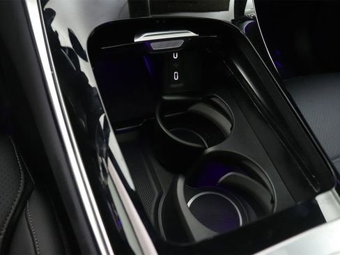 New 2026 Mercedes-Benz GLC 300 image 7