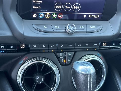 Used 2019 Chevrolet Camaro SS image 22