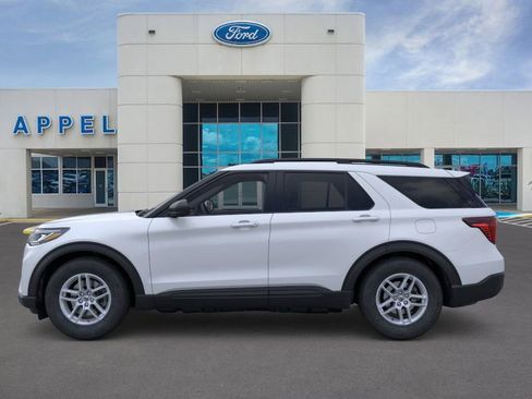 New 2026 Ford Explorer Active w/ Active Comfort Package image 4