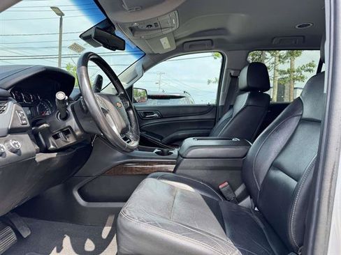 Used 2019 Chevrolet Tahoe LT AWD/4WD image 12