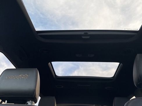 Used 2023 Chevrolet Traverse High Country w/ LPO, Floor Liner Package image 25