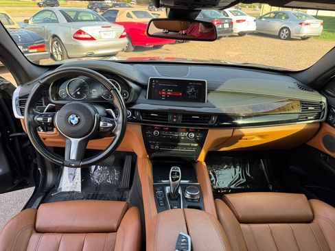 Used 2018 BMW X6 w/ Sports Activity Package image 35