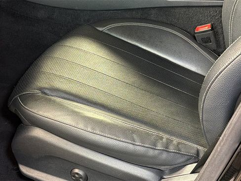 Used 2020 Mercedes-Benz E 350 E 350 w/ Premium Package image 22