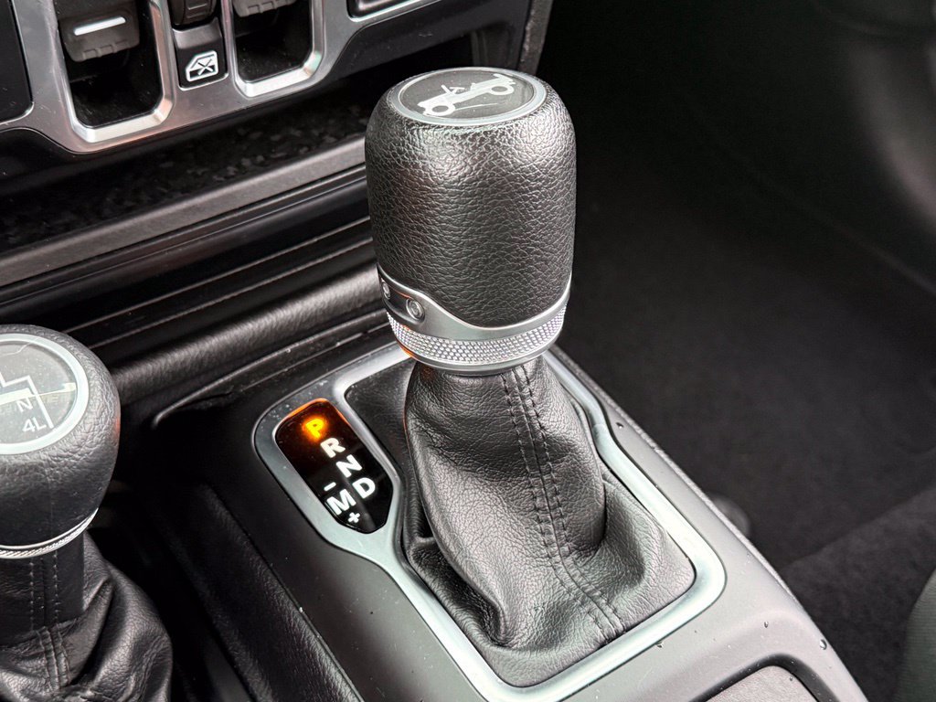 Used 2019 Jeep Wrangler Unlimited Sport S AWD/4WD image 22