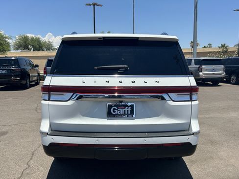 Used 2022 Lincoln Navigator Black Label AWD/4WD image 4