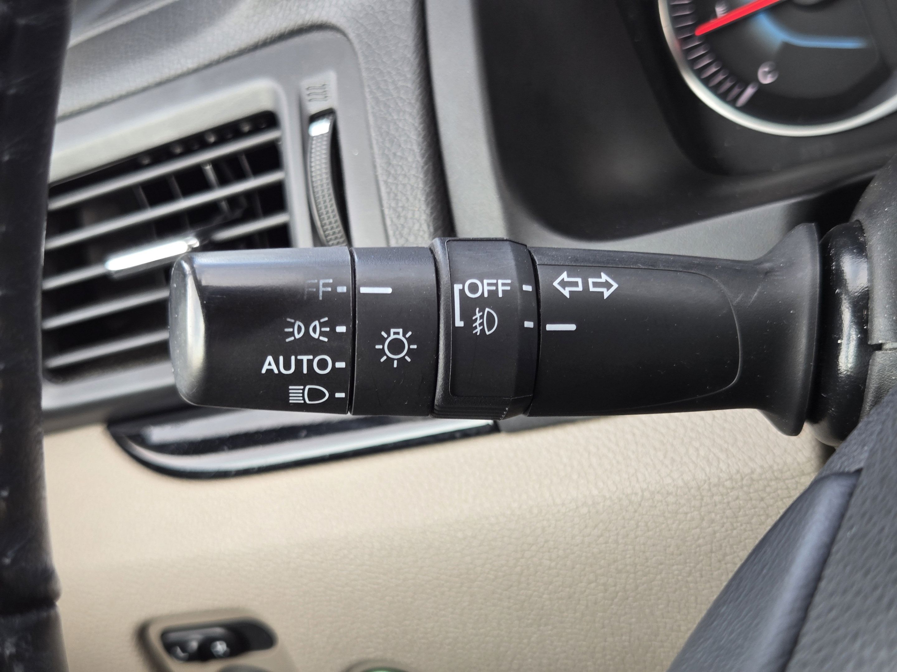 Used 2019 Honda Pilot Touring image 18