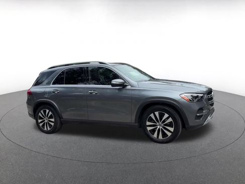 Used 2026 Mercedes-Benz GLE 350 4MATIC image 2