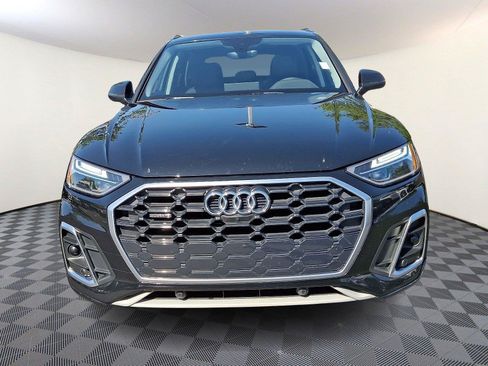 Used 2023 Audi Q5 2.0T Premium Plus w/ Premium Plus Package AWD/4WD image 2