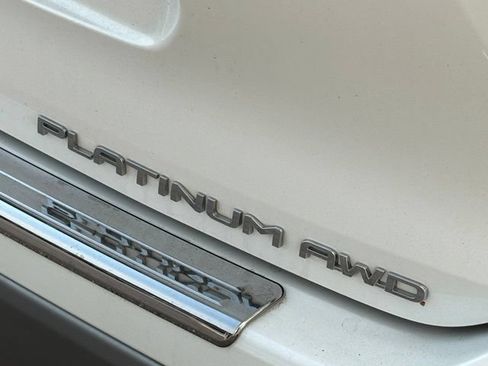 Used 2021 Toyota Highlander Platinum AWD/4WD image 5