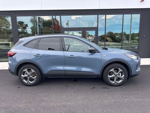 New 2025 Ford Escape ST-Line w/ Tech Pack #1 image 2