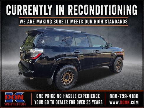Used 2021 Toyota 4Runner SR5 Premium w/ Moonroof Package AWD/4WD image 5