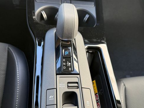 New 2026 Toyota Prius LE image 19