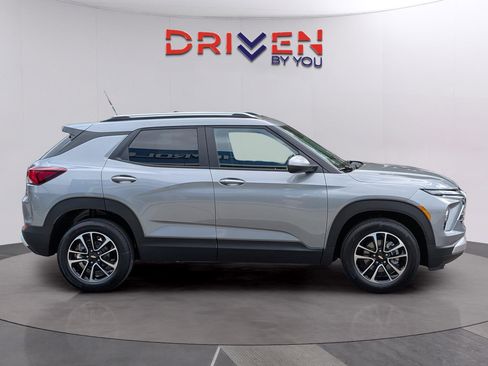 New 2026 Chevrolet TrailBlazer LT w/ LT Cold Weather Package image 6