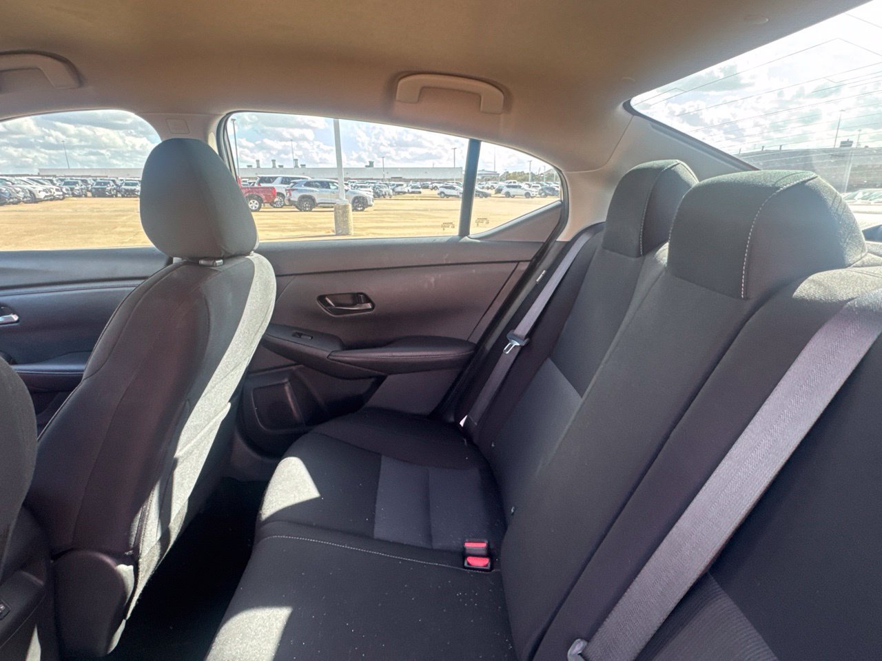 Used 2025 Nissan Sentra SV w/ Trunk Package FWD image 40