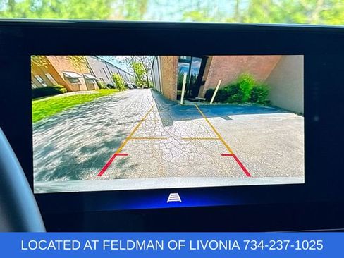 Certified 2024 Chevrolet Trax LT w/ Driver Confidence Package FWD image 14