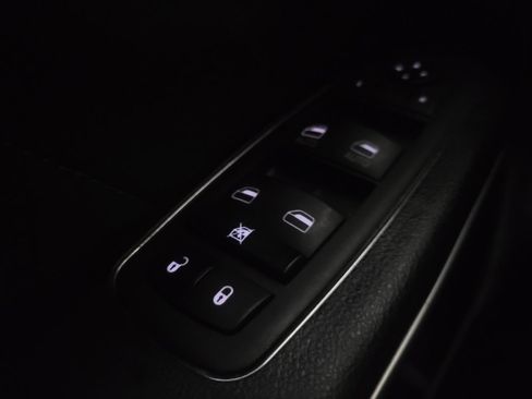 Used 2023 Dodge Charger SXT RWD image 27