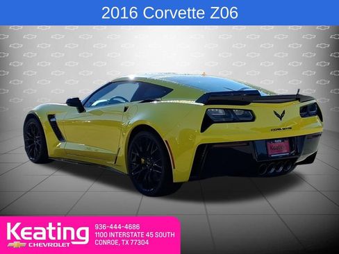 Used 2016 Chevrolet Corvette Z06 w/ 2LZ Preferred Equipment Group image 2