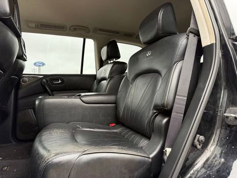 Used 2014 INFINITI QX80 4WD w/ Deluxe Touring Package image 15