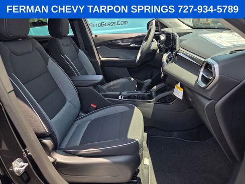 New 2026 Chevrolet TrailBlazer LT w/ Midnight Edition FWD image 18