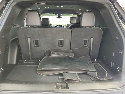 Used 2022 Chevrolet Traverse LT AWD/4WD image 19