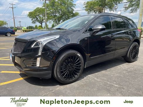 Used 2017 Cadillac XT5 Luxury w/ Driver Awareness Package FWD image 1