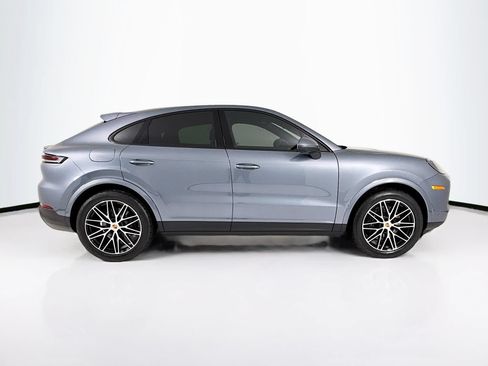 New 2026 Porsche Cayenne Coupe AWD/4WD image 8