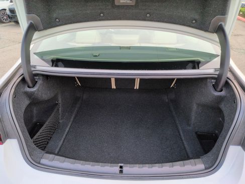 Used 2025 BMW 330i 330i w/ Convenience Package image 32