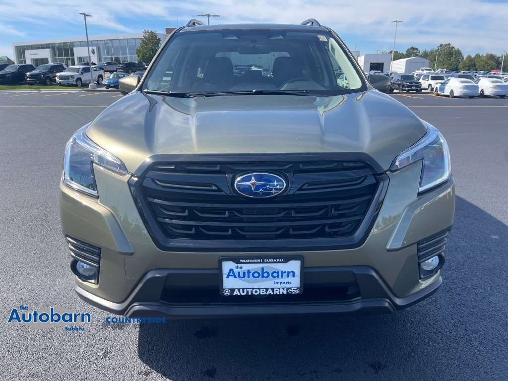 Used 2023 Subaru Forester Premium AWD/4WD image 8