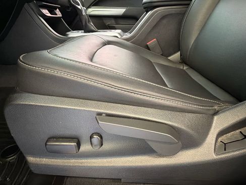 Used 2022 Chevrolet Colorado ZR2 AWD/4WD image 17
