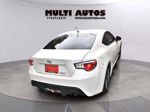Used 2013 Scion FR-S Coupe 2D image 2