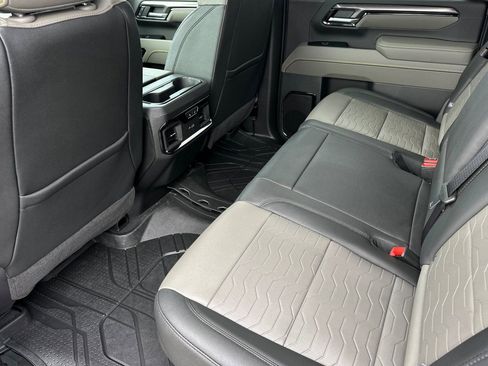 New 2026 Chevrolet Silverado 2500 ZR2 image 12