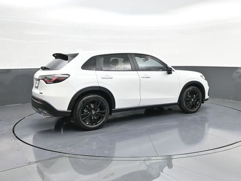 New 2027 Honda HR-V Sport image 13