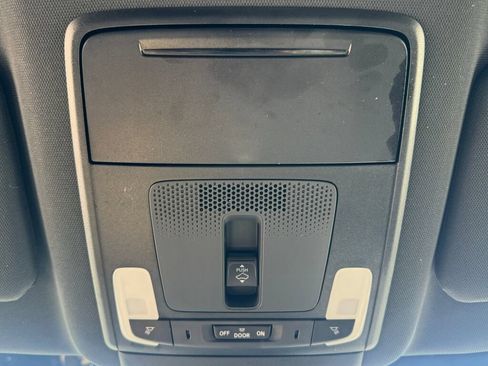 Used 2025 Honda CR-V Sport-L image 31