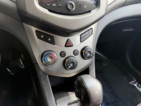 Used 2016 Chevrolet Sonic LT FWD image 16