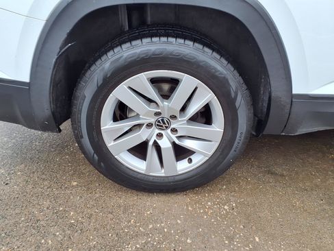 Used 2021 Volkswagen Atlas S FWD image 27