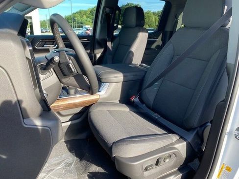 New 2026 GMC Sierra 1500 Elevation image 18