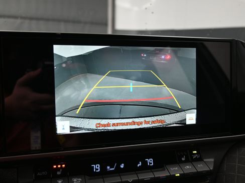 Used 2026 Toyota Camry XLE image 13