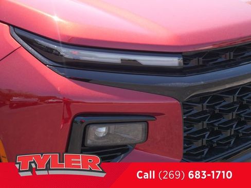 New 2026 Chevrolet Traverse RS w/ LPO, Floor Liner Package AWD/4WD image 10