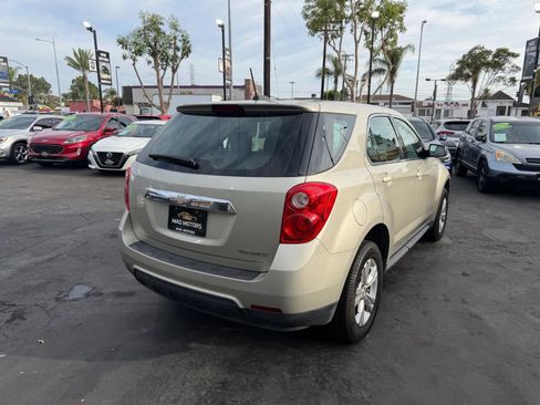 Used 2015 Chevrolet Equinox LS FWD image 3