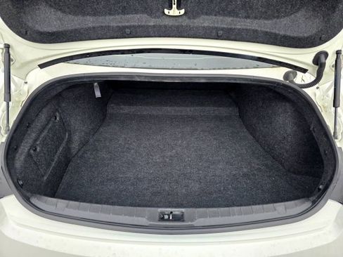 Used 2017 INFINITI Q60 3.0t w/ Premium Plus Package 3.0T image 31