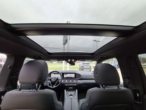Certified 2025 Mercedes-Benz GLS 450 GLS 450 image 23