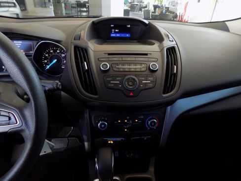 Used 2018 Ford Escape S image 34