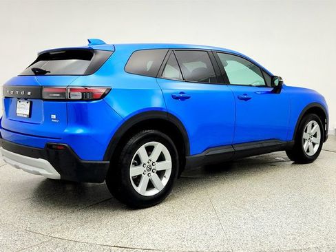 Used 2024 Honda Prologue EX image 5