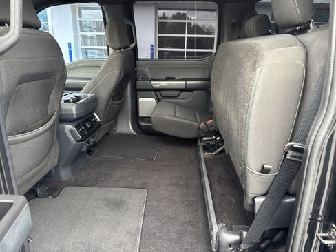 Used 2022 Ford F150 XLT w/ Equipment Group 302A High image 32