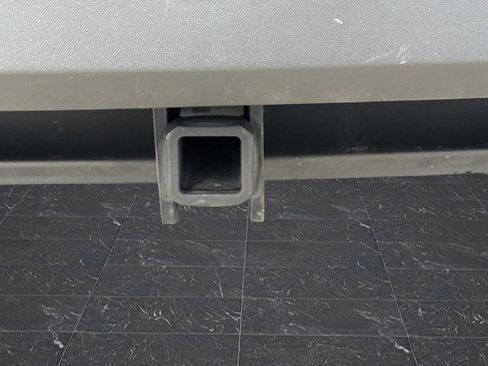 Used 2023 Volkswagen ID.4 Pro image 32