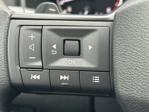 New 2026 Nissan Rogue S image 28