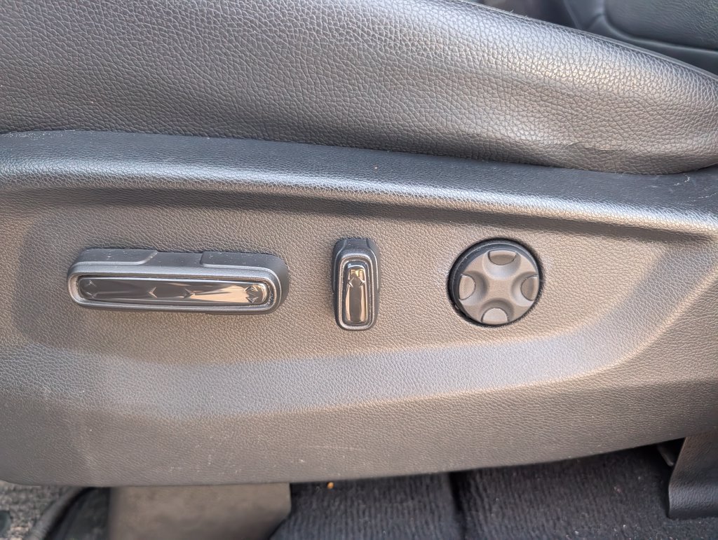 Used 2025 Honda Odyssey EX-L image 21