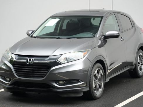Used 2018 Honda HR-V EX image 42