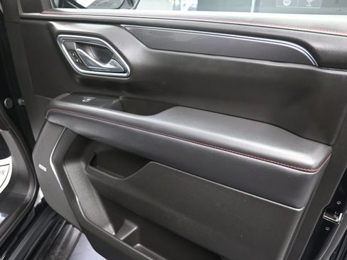 Used 2024 Chevrolet Tahoe RST w/ Luxury Package image 25