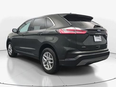 Used 2024 Ford Edge SEL image 7